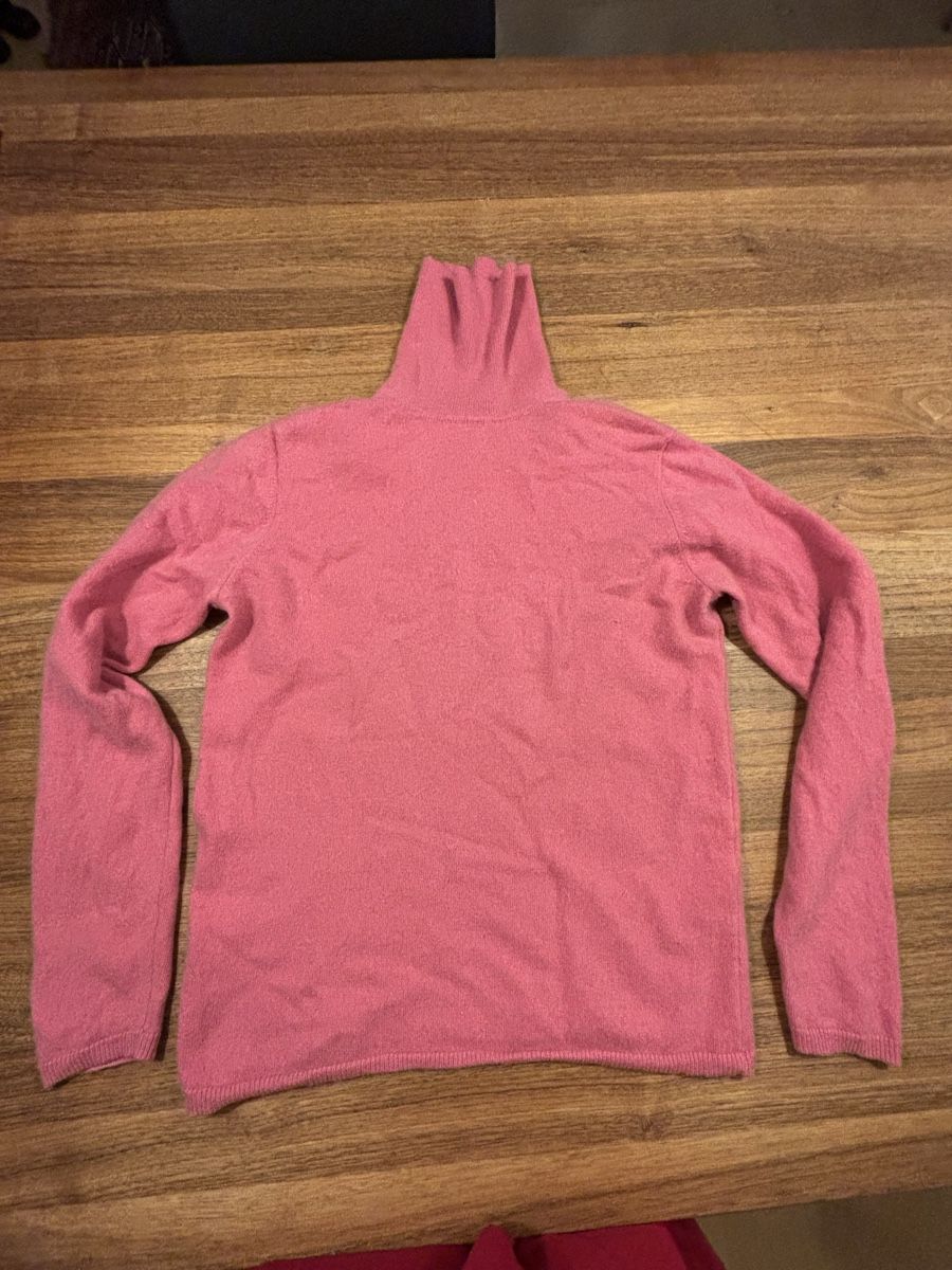 Pulls & Sweat-shirts: Kaschmir M rosa – D'occasion à Kesswil par Branca-01 6