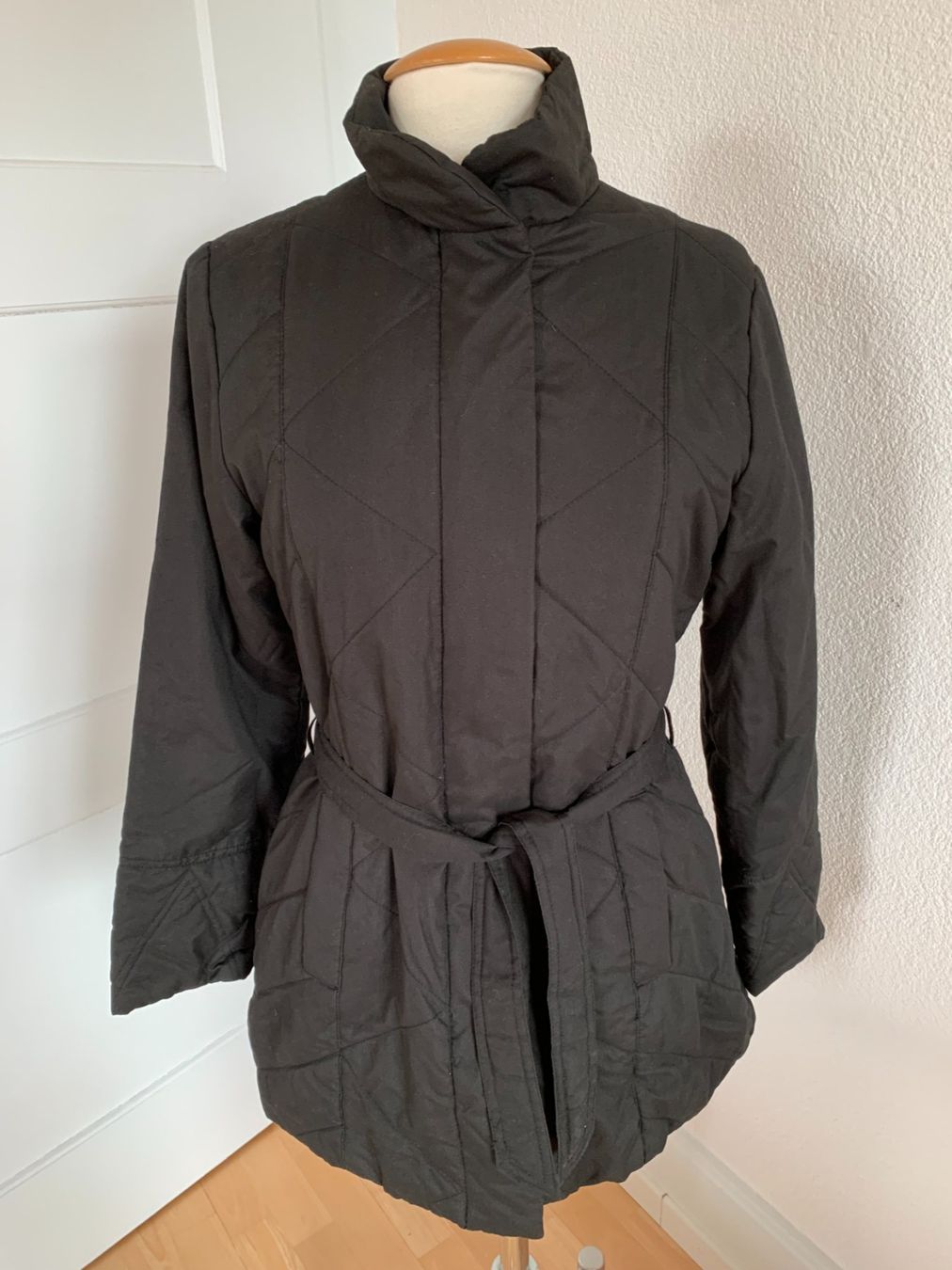 La Redoute Jacken: La REDOUTE Damen Jacke, Gr. 38/40, Schwarz – Gebraucht aus Worb von farben20zauber