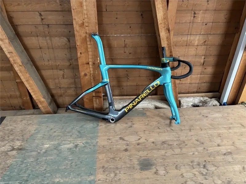 Pinarello Biciclette: Pinarello Frame Dogma F Disc - 54 – Nuovo (secondo la descrizione) da Innertkirchen venduto da salmalo