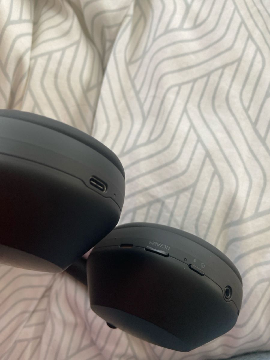Sony Cuffie: Sony Kopfhörer wh-1000x over-ear – Nuovo (secondo la descrizione) da Fischbach-Göslikon venduto da sam_ky7f 2