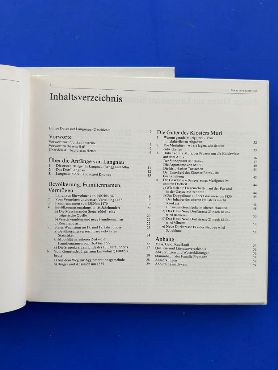 Libri: Langnau am Albis. 2 Bände Ortsgeschichte. – Usato da Adliswil venduto da buch_und_kunst 1