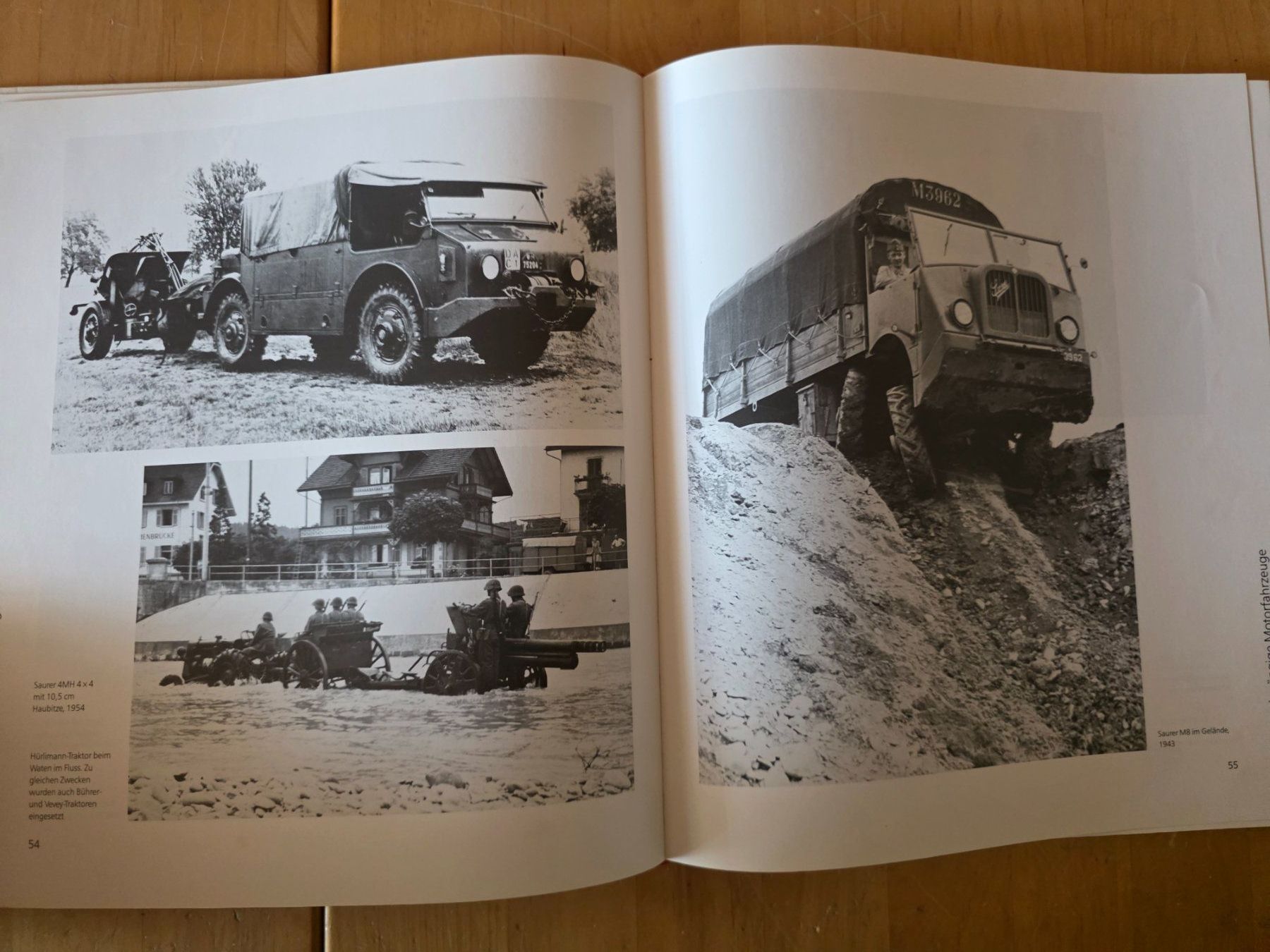 Libri: Buch : Motorisierung der Schweizer Armee    /   147 Seiten – Usato da Obermumpf venduto da oiskypoisky 4