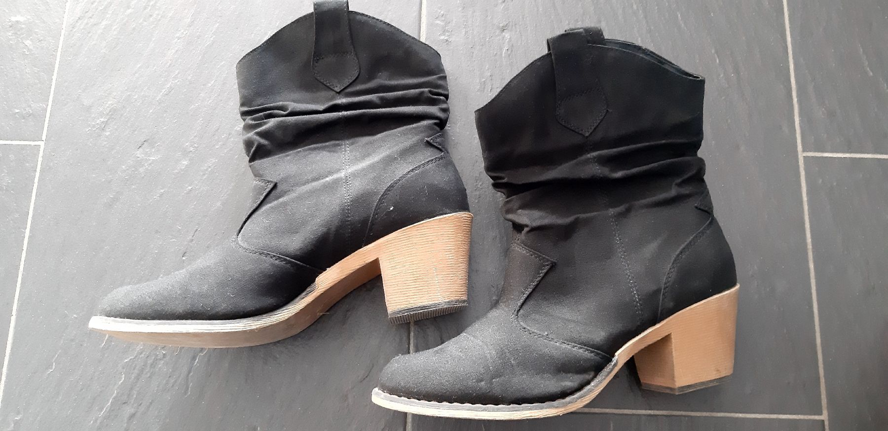 Scarpe da donna: Stiflette in Gr. 41 – Usato da Ftan venduto da StefanCorina 2