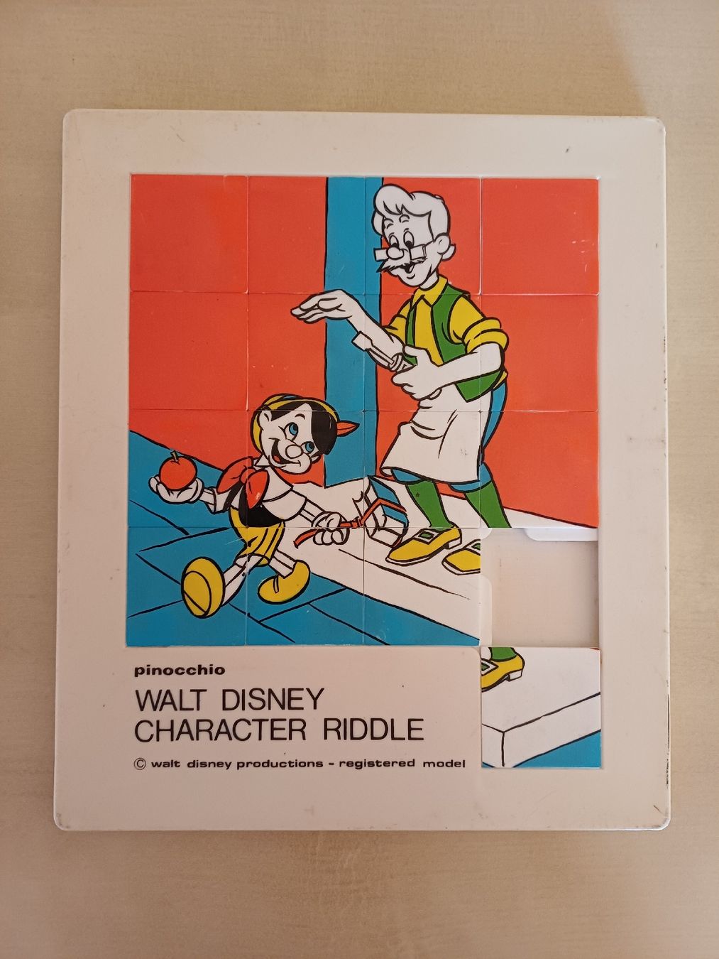 Disney Puzzle: Puzzle scorrevole Pinocchio, vintage – Usato da Gordevio venduto da bre_jwm5 1