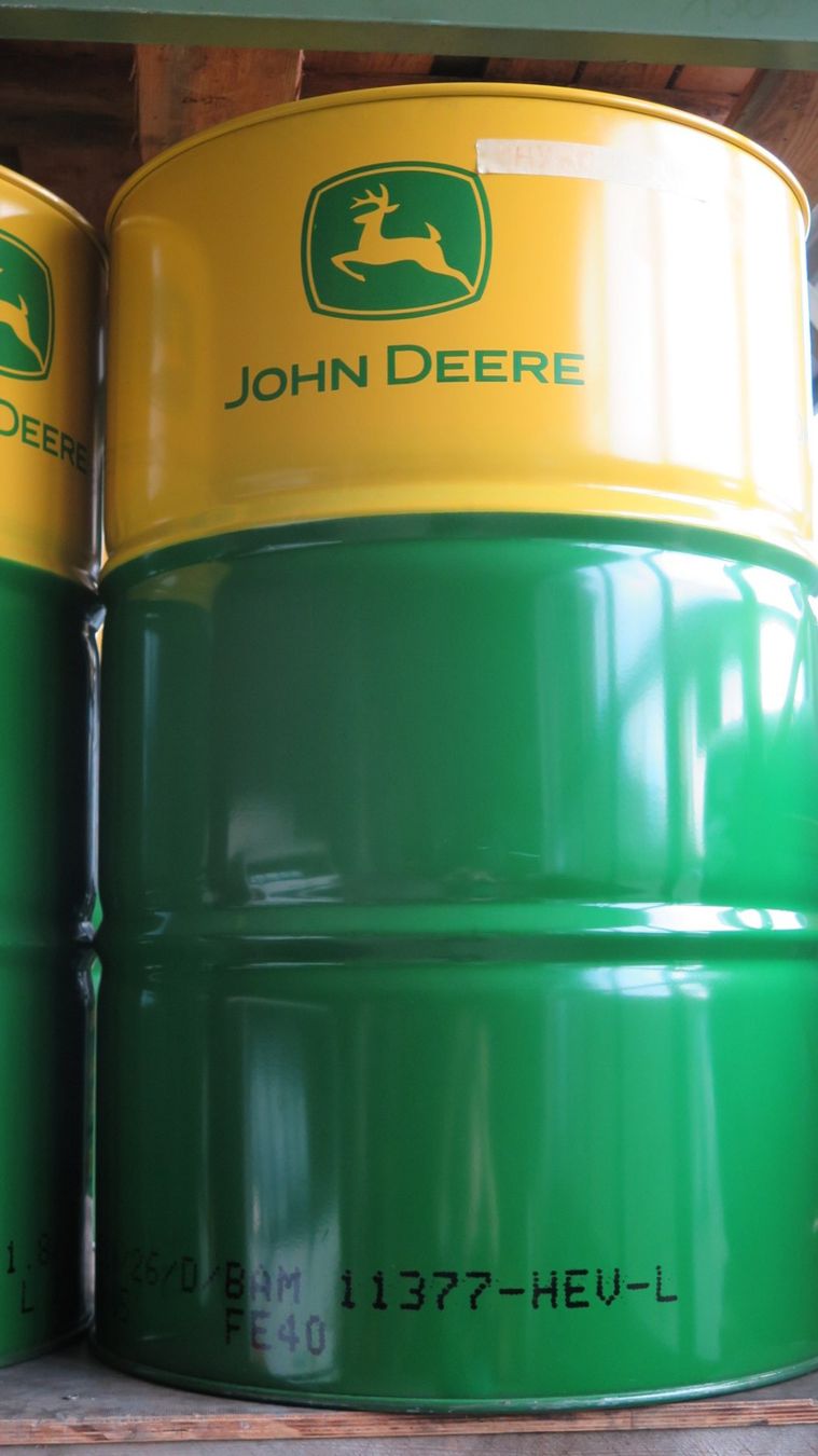 Accessoires: John Deere Oelfass 200 Lt leer – D'occasion à Eiken par HSE44 5