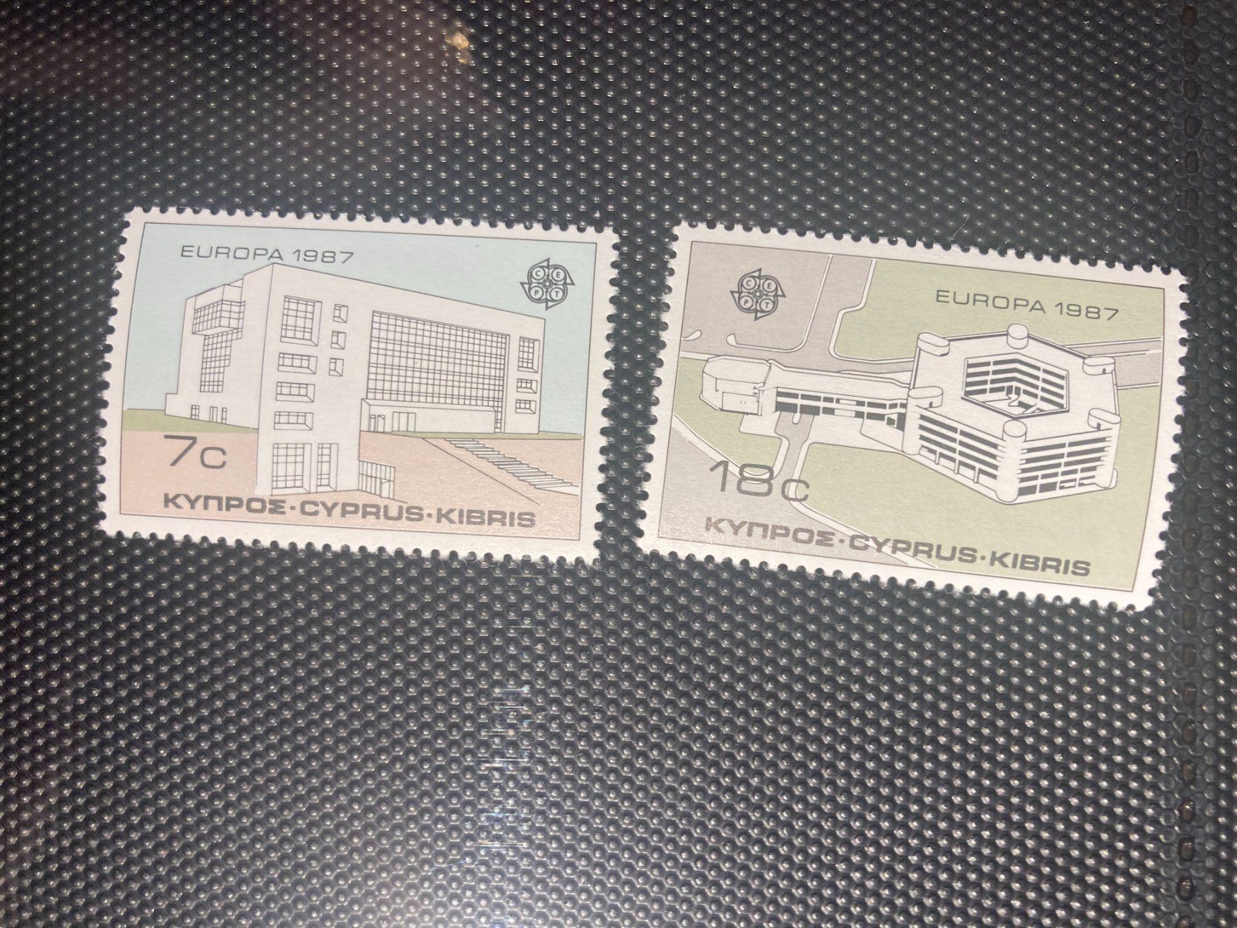 Tutti i francobolli: Zypern 1987 Europa CEPT Satz Architektur postfrisch – Nuovo (secondo la descrizione) da Winterthur venduto da schnueps