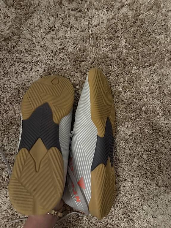 Scarpe per ragazzi: Fussball-hallenschuhe – Usato da Wetzikon ZH venduto da veysel71 2