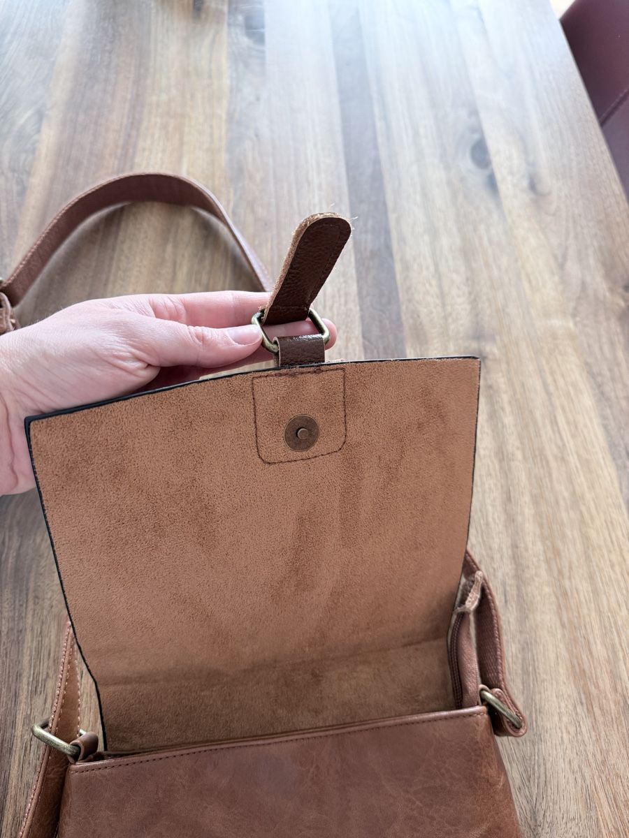 Borse da donna: Faux Leder Umhängetasche Cognac Farbe – Nuovo (secondo la descrizione) da Kaltbrunn venduto da IMRLU998 2