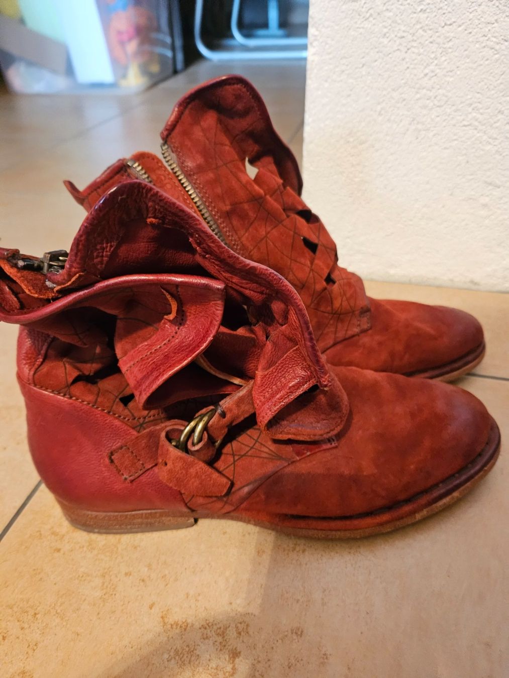 A.S.98 Scarpe da donna: A.S. 98 Wildleder Stiefelette – Usato da Steckborn venduto da suz_v2v6 4