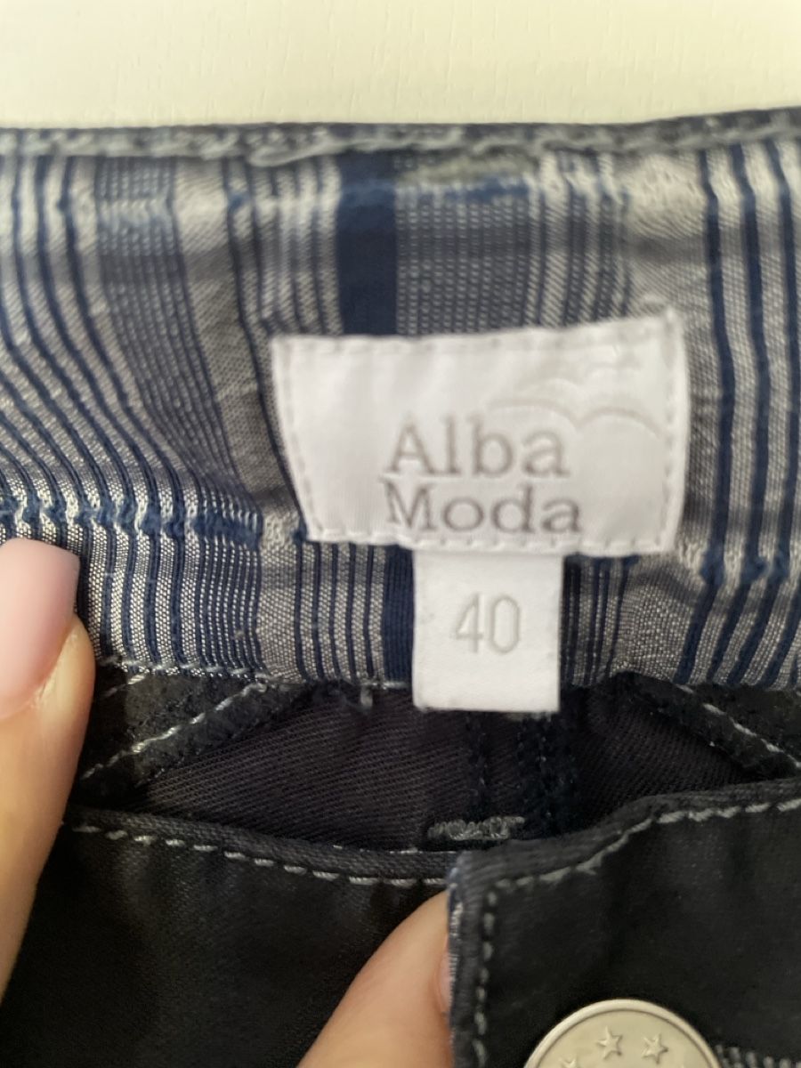 Alba Moda Jeans: Jean Alba Moda 40 – Usato da Montagny-la-Ville venduto da Sissi-Sissi 2