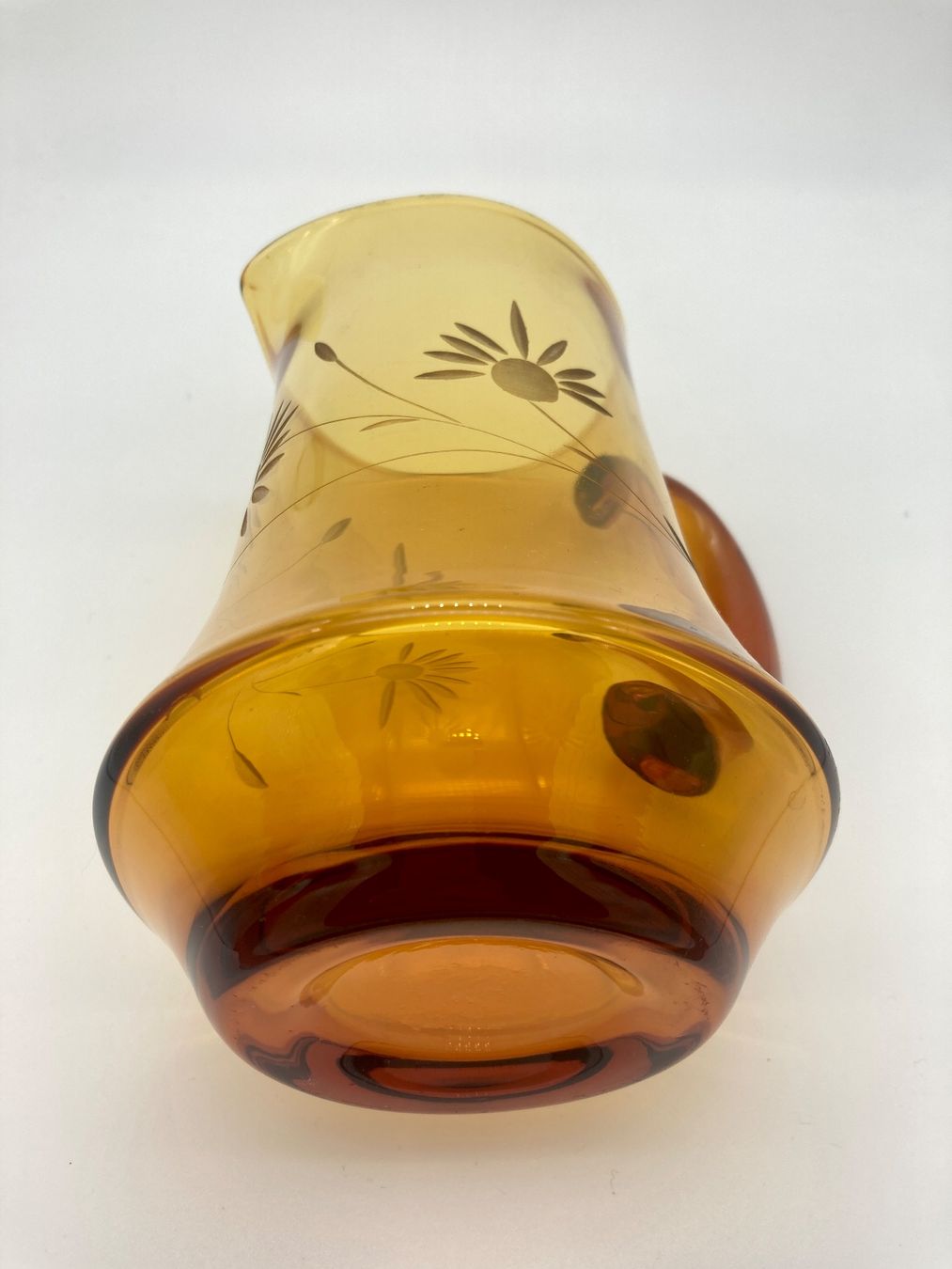 Karaffen: Vintage bernsteinfarbenes Glas Krug – Gebraucht aus Wädenswil von krisztiname 2
