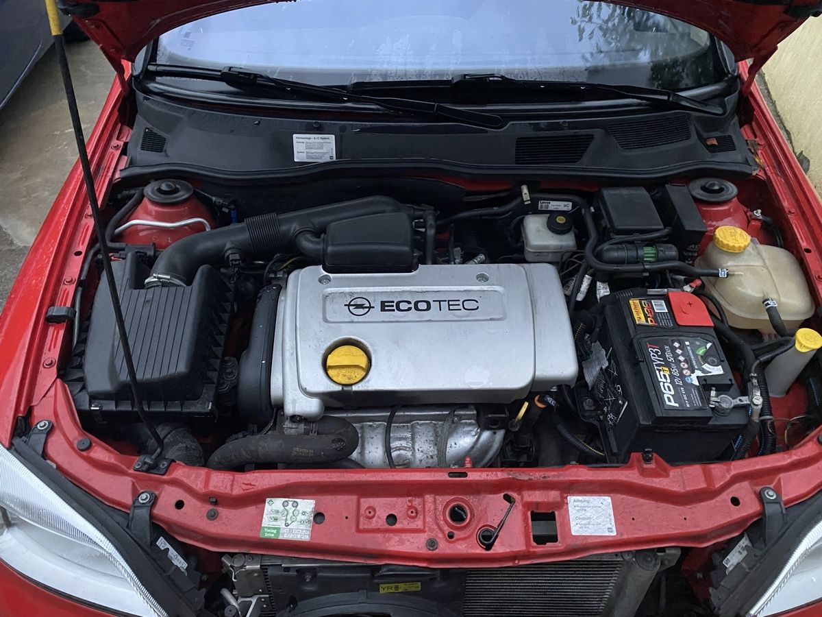 Opel Automobili: Opel Astra 1.6 rot  – Difettoso da Ueken venduto da wer_72kb 2