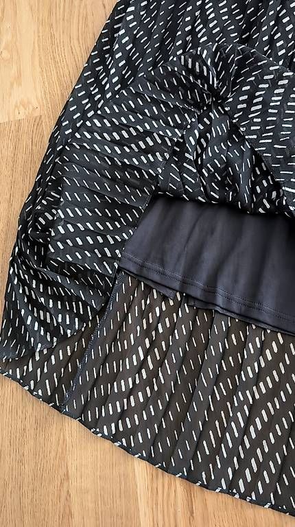 Gonne: Rock Uniqlo gr.S – Usato da Root venduto da vin_wr2l 1
