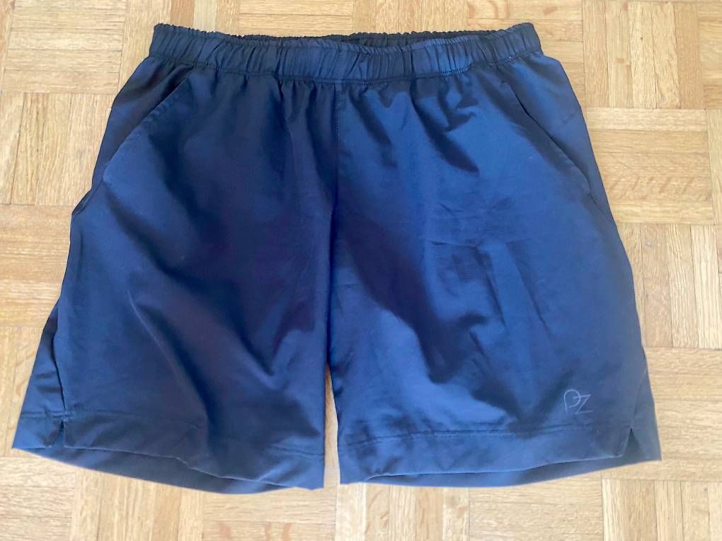 Hosen: Short de sport femmes – Gebraucht aus Neuchâtel von duprazs 2