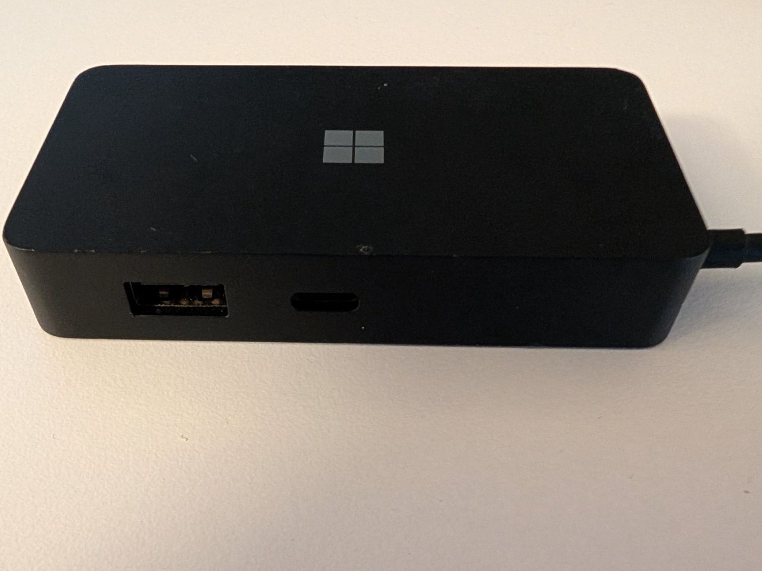 Microsoft Docking station: Microsoft Surface USB-C Travel Hub – Usato da Aarberg venduto da fosta 3