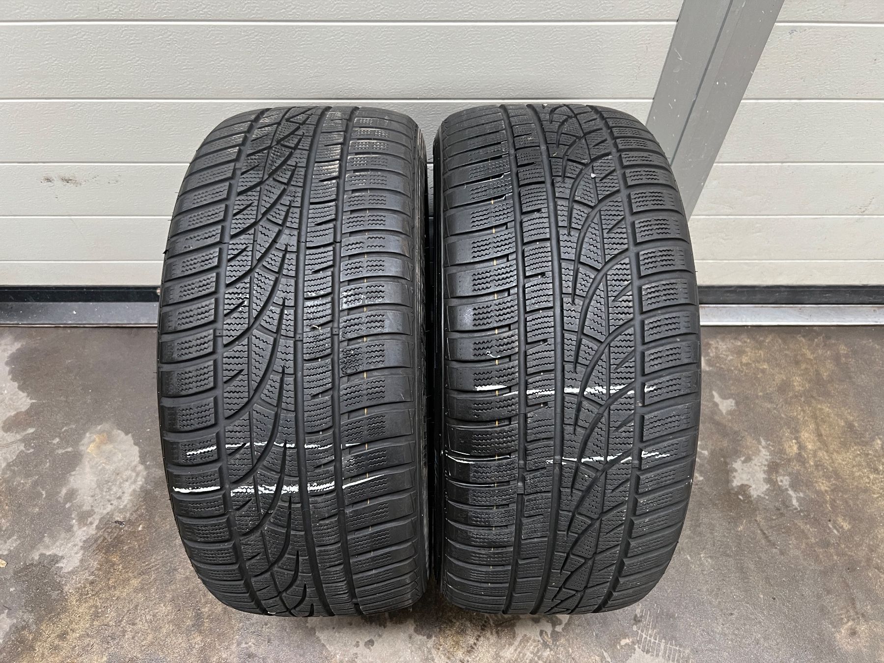 Hankook Pneumatici & Ruote complete: Winterreifen 245/50/R18 100H M+S – Usato da Feuerthalen venduto da ItsKruusty