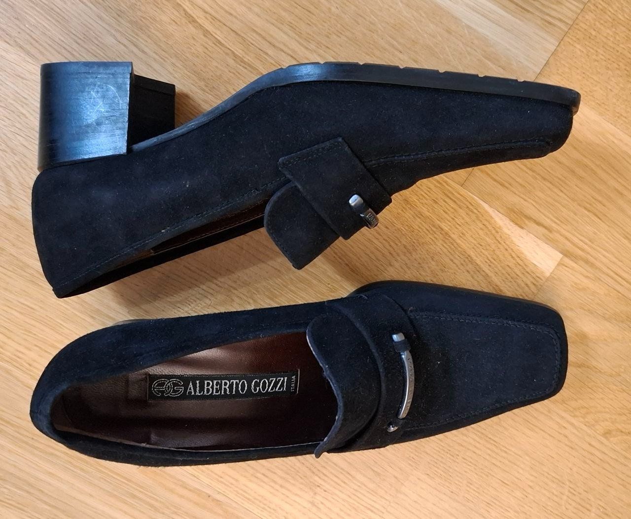 Scarpe da donna: SCHUE  ALBERTO COZZI . Wildlederpumps  36.5. NEU. – Nuovo (secondo la descrizione) da Bern venduto da klyur 1