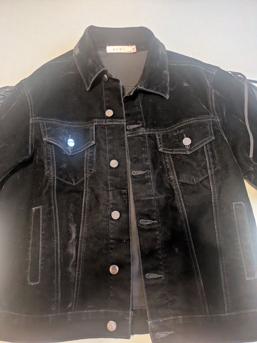 Giacche: Black Fringe Denim Jacket Size S – Usato da Losone venduto da AlpineLayer 1