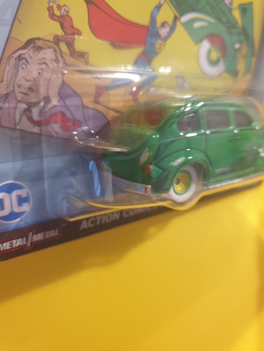 Hot Wheels Modellini d'auto: Hot Wheels ACTION COMICS #1 - ACTION SEDAN – Nuovo e nell'imballaggio originale da Oftringen venduto da Rotor 3