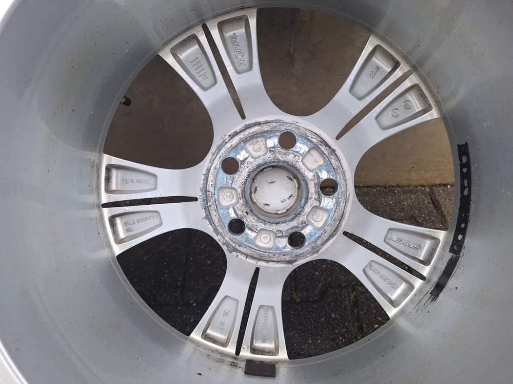 Lexus RX Felgen inkl.Winterreifen (Gebraucht) in Etzgen für CHF 500 ...
