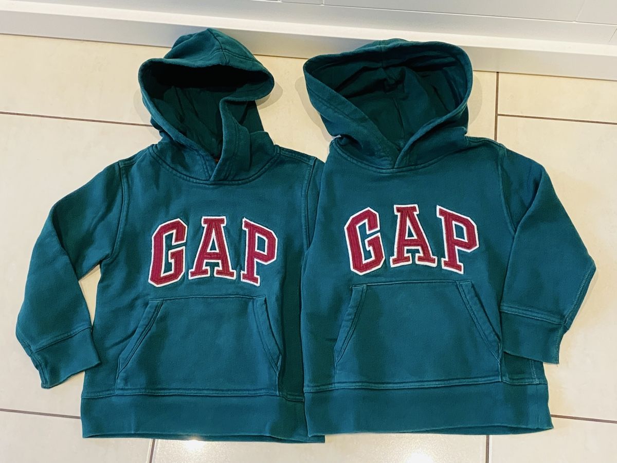 Gap Pulls et sweat-shirts: 2x Pullover GAP Gr. 110/116 – D'occasion à Niederwil AG par Rola77