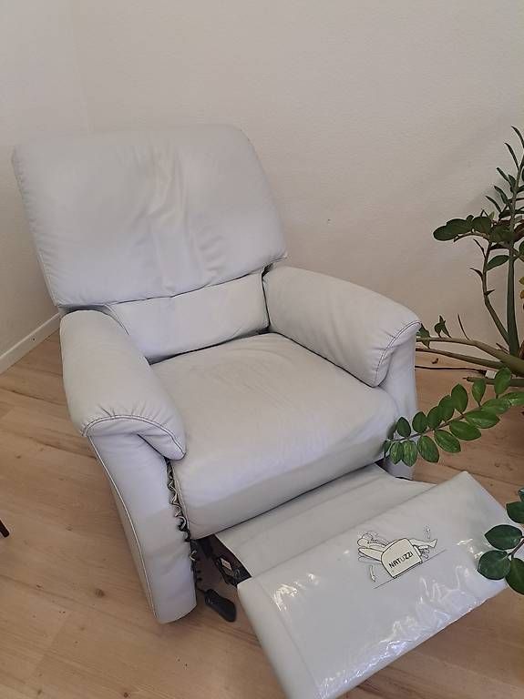 Poltrone: Elektrischer Massagesessel – Usato da Thalwil venduto da jannik_24 1