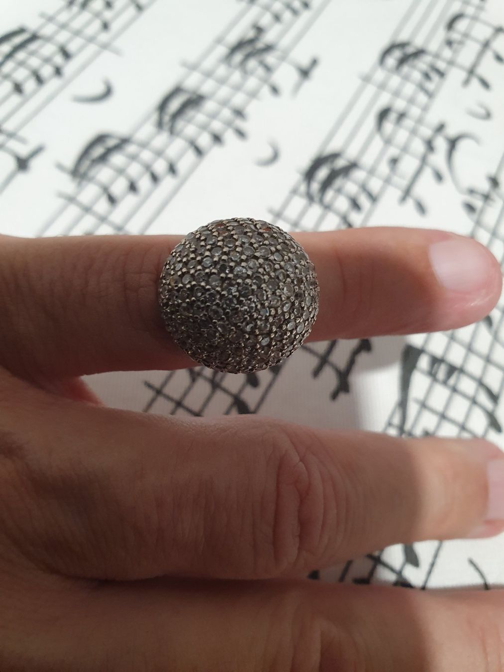 Ringe: Entourage Pavé Designer Ring,  Silber 925 in Kugelform 😍 – Gebraucht aus Wohlen AG von palmsprings 3