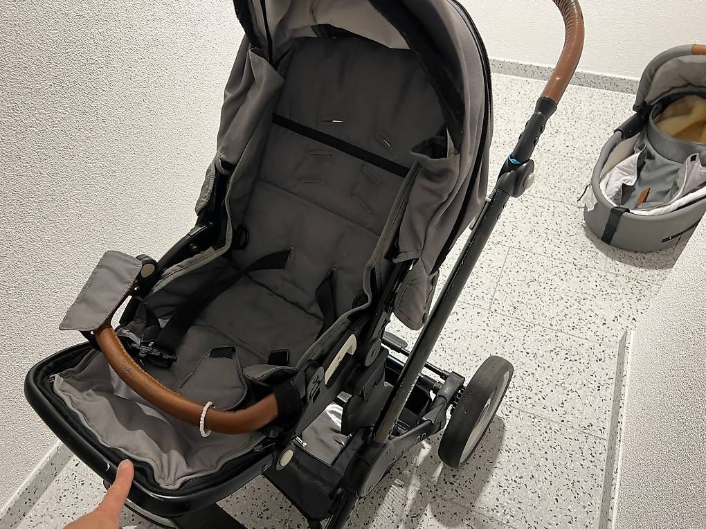 Mutsy Kinderwagen: Mit Babyschale und Sportsitz – Gebraucht aus Zürich von Kiluarts1 2