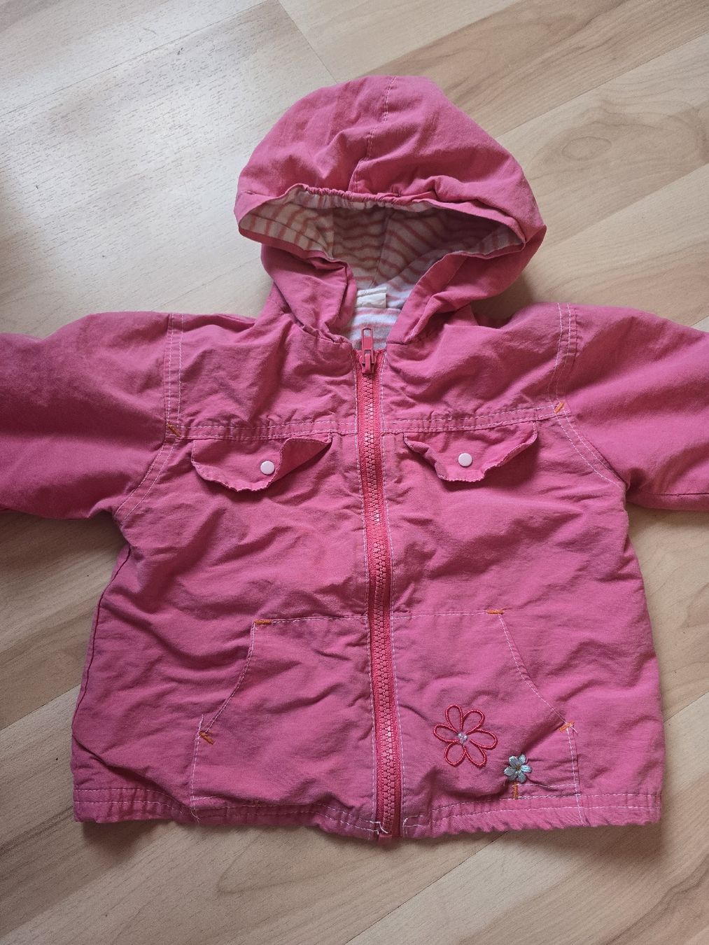 Lotti & Set di vestiti: Süsses Mädchen Set Gr. 98 Kleid Shirt Pulli Hose Jacke – Usato da Deitingen venduto da Koala-2024