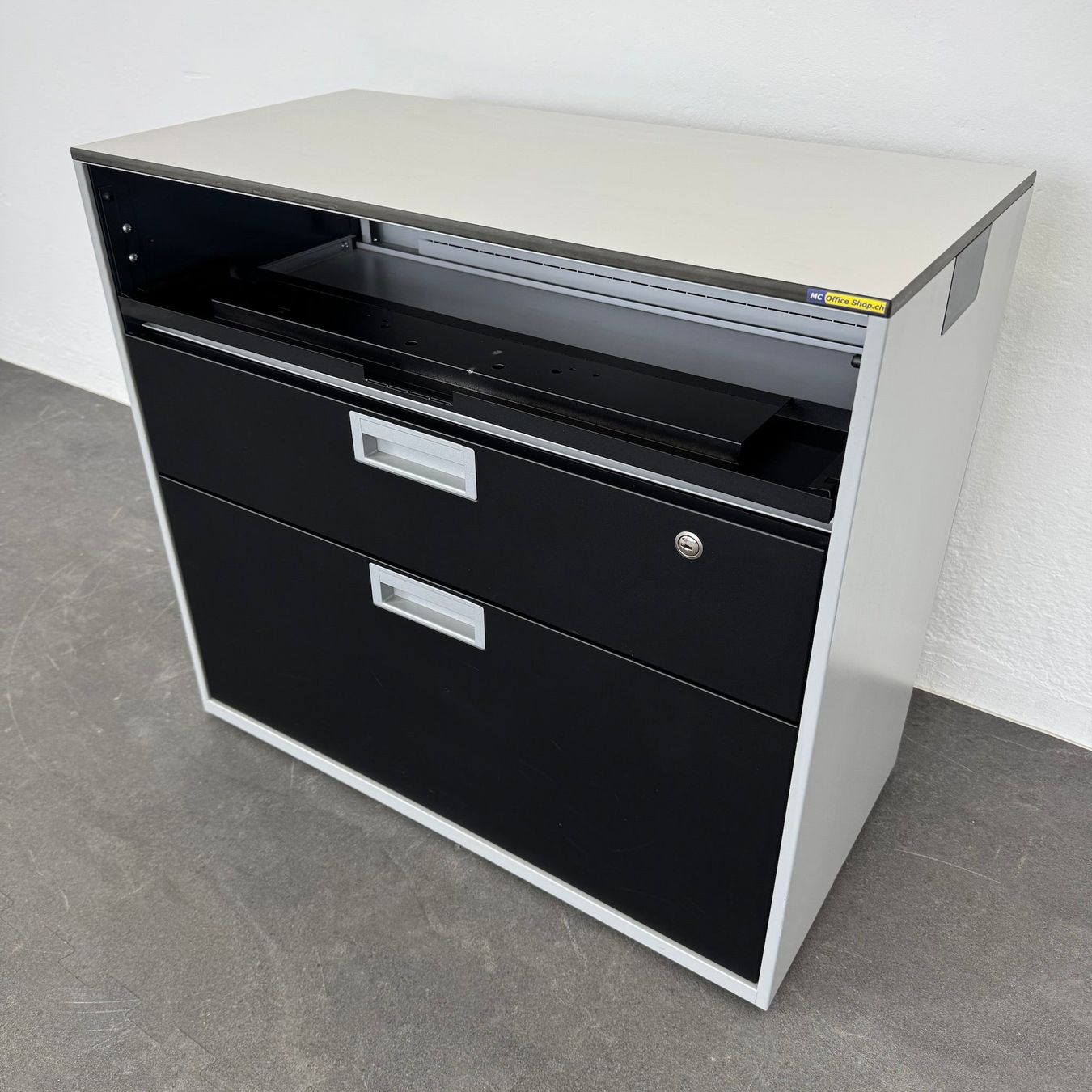 Lista Armadi: Lista Office LO Qub Modul-Sideboard 2-OH 800mm - – Usato da Schönenwerd venduto da mcofficeshop 5