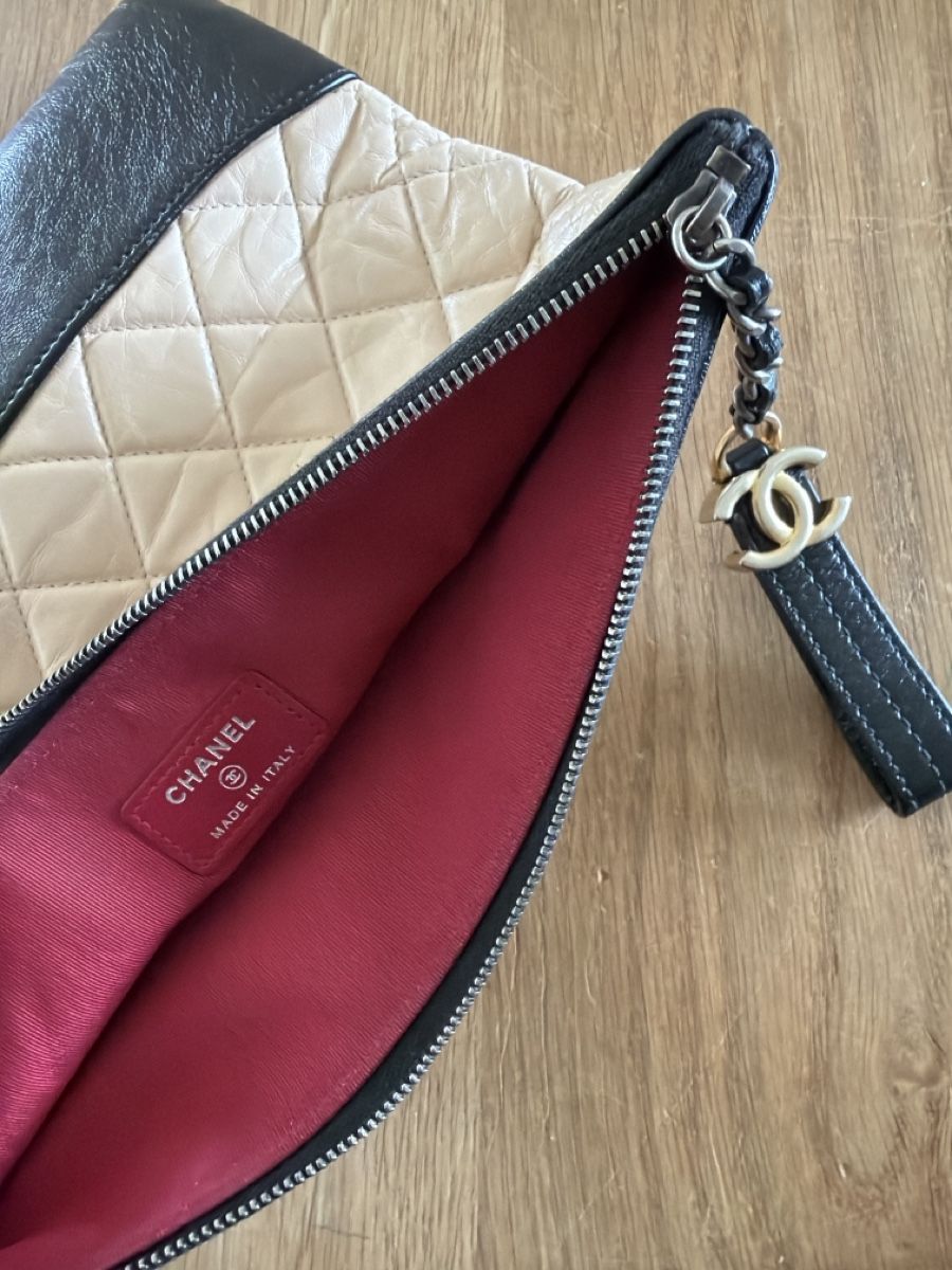 Chanel Borse da donna: Elegant Chanel Clutch - Perfect Accessory! – Usato da Geneve venduto da esp_8rbh 4