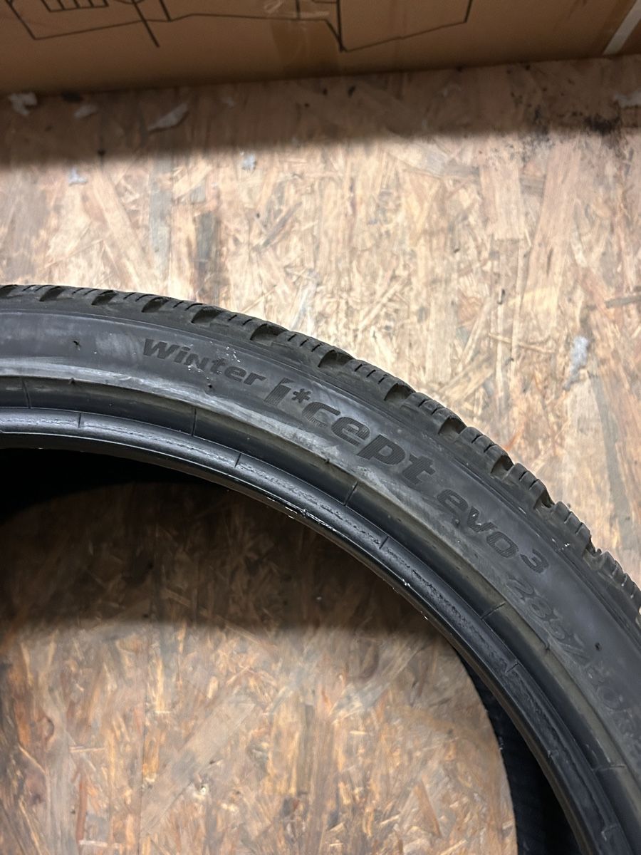 Hankook Pneumatici & Ruote complete: Hankook Winterreifen 285/30 R20 – Usato da Dietikon venduto da lea_r5q2 1