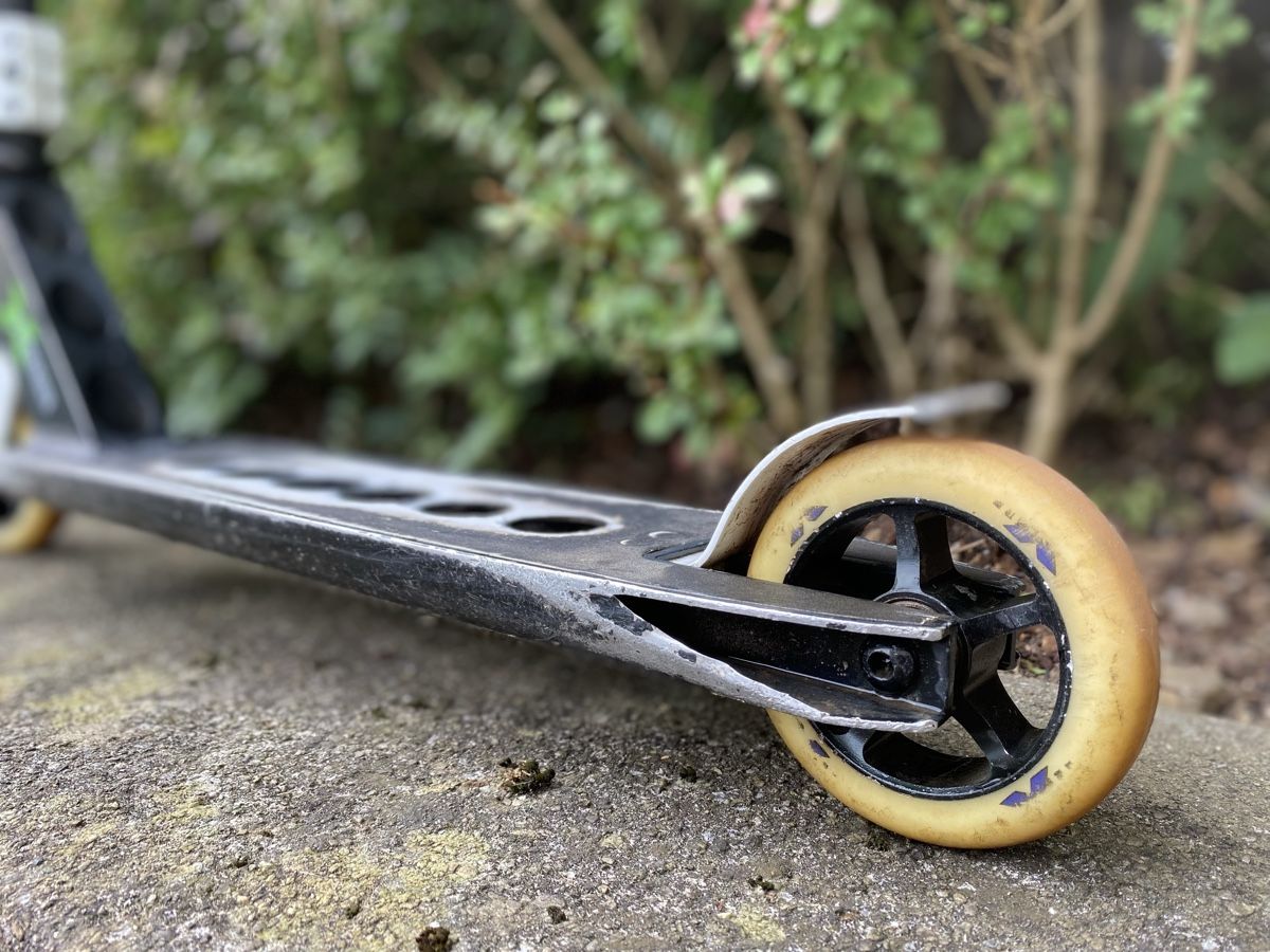Micro Kickboard: Trottinette / Freestyle Scooter v. Micro X-treme – Gebraucht aus Zuerich von Isabelle 4