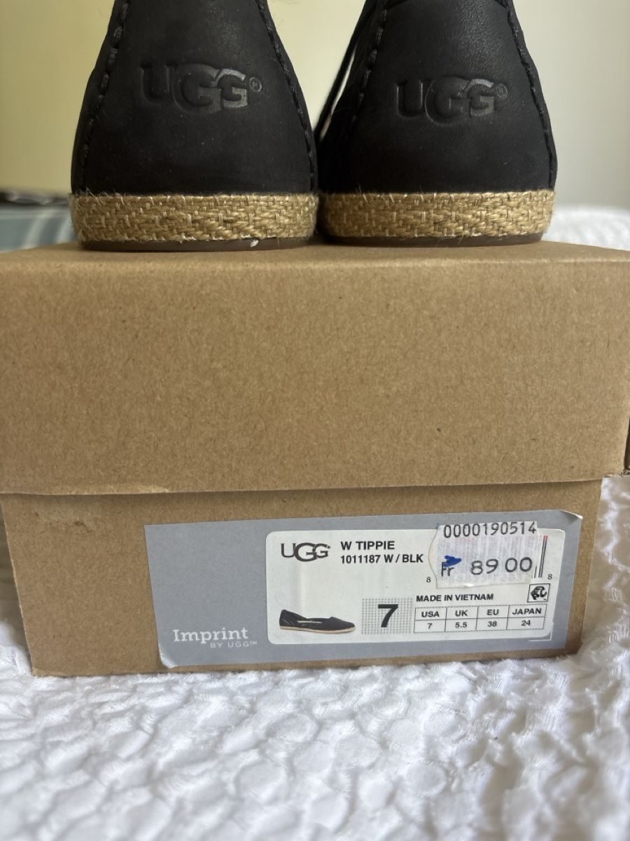 Ugg Scarpe da donna: Ballerine Ugg nuove – Nuovo e nell'imballaggio originale da Zürich venduto da ali_5t7h 4