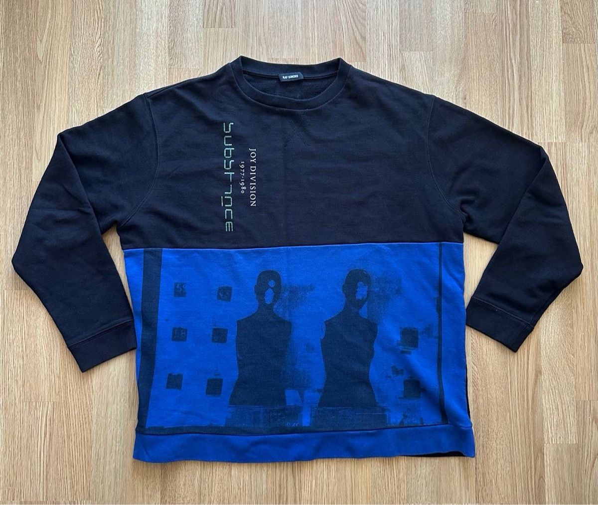 Raf Simons Pullover & Sweatshirts: Raf Simons Pullover  – Gebraucht aus Pfäffikon ZH von Nataliia.