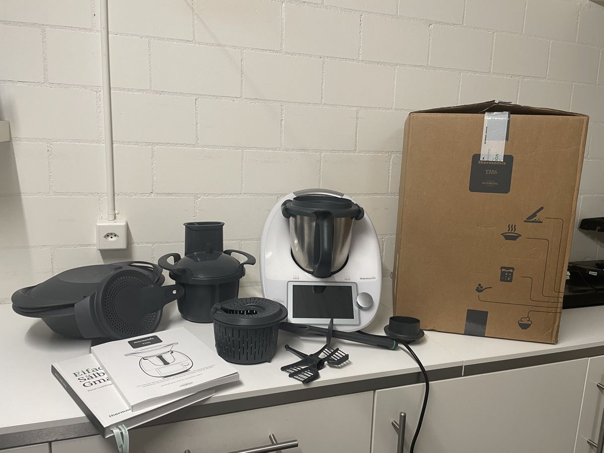 Thermomix Elettrodomestici da cucina: Thermomix TM6 – Usato da Wittenbach venduto da Flubbinenkitter