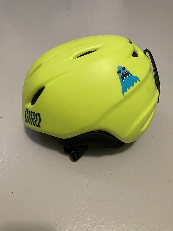 Caschi: Kinder Skihelm XS (48.5 - 52cm) – Usato da Bassersdorf venduto da nelcoolg 1