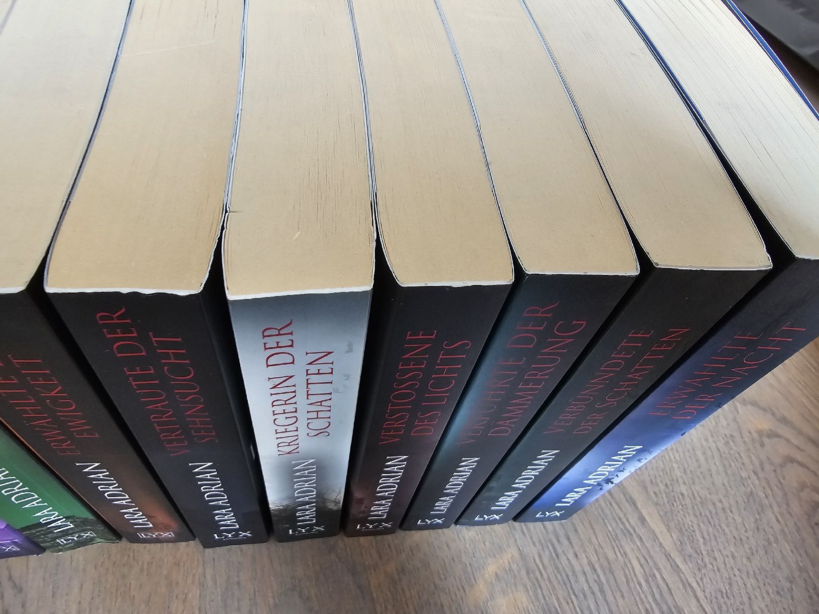 Libri: Midnight Breed - Lara Adrian – Usato da Hinterforst venduto da impatiently 9