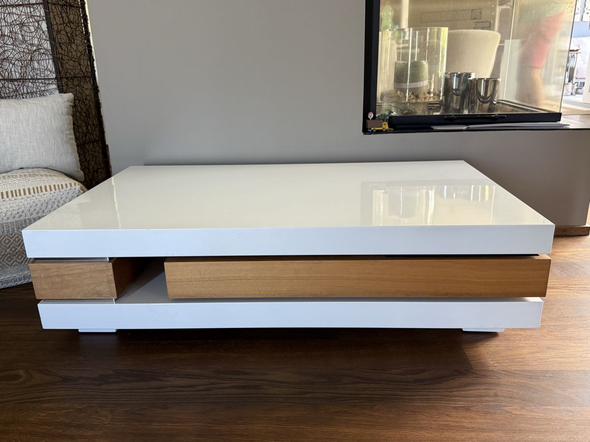 Tische: massiver Sofa Tisch mit Schublade – Gebraucht aus Galgenen von Nicki40 1