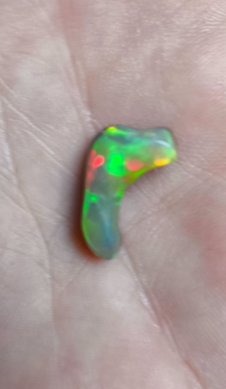 Pietre preziose: 8.5 Ct. Opal, poliert,einzigartiger Form und Farben! – Nuovo (secondo la descrizione) da Ehrendingen venduto da Bixlison