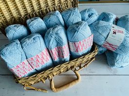 Grand lot de 14 pelotes de Coton/Viscose Bleu clair