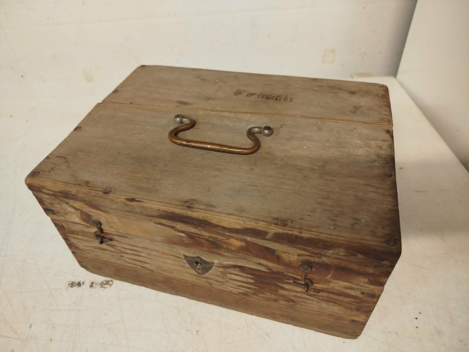 Misurare: Vieux Théodolite – Usato da La Chaux-de-Fonds venduto da Emmaus2300CDF