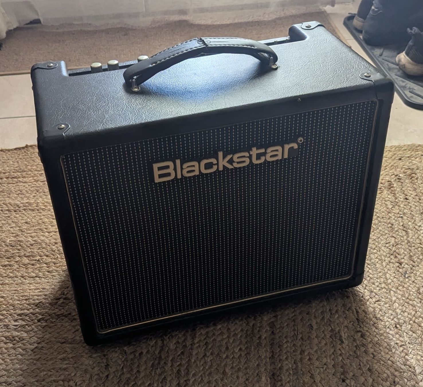 Blackstar Amplificatori: Blackstar HT5 - Ampli combo à lampe – Usato da Gilly venduto da bur_25bp