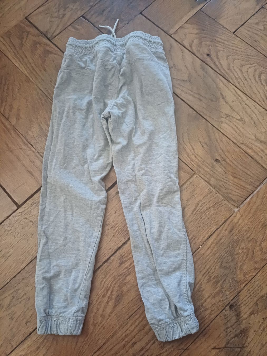 Pantaloni: Trainerhose Grösse 116 von OVS – Usato da Schönenwerd venduto da pomodor 1