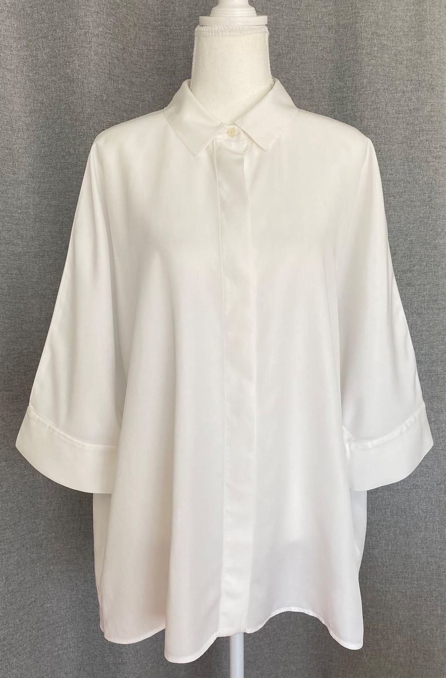 Cos Camicette: COS Oversize-Bluse  Grösse S – Usato da Oberwil BL venduto da Leni-Mischi
