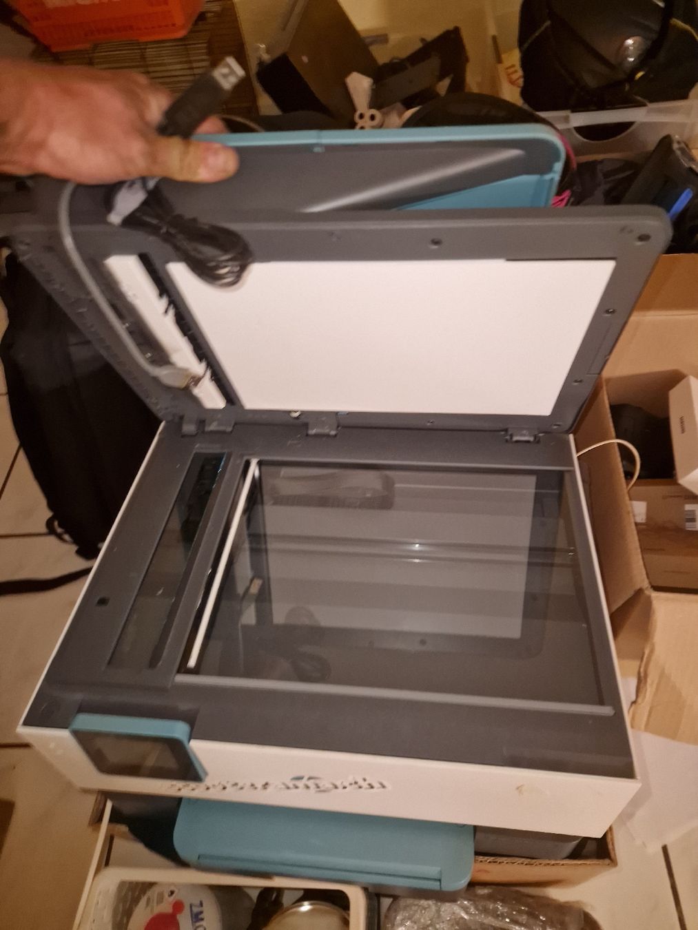 Stampanti: HP Office Jet Pro 9015e Drucker und Scanner – Usato da Kirchdorf BE venduto da Robin043 1