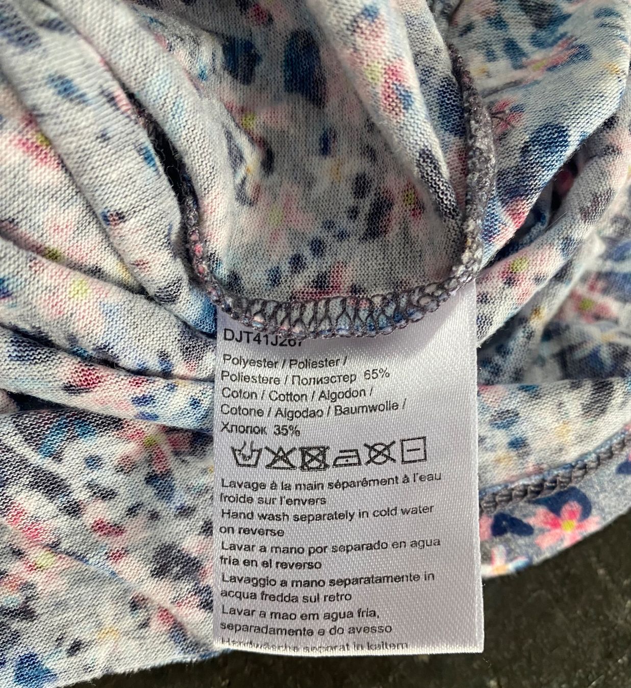 Gérard Darel T-shirt: T-Shirt Gerard Darel M – Usato da Chur venduto da simhofstr 5