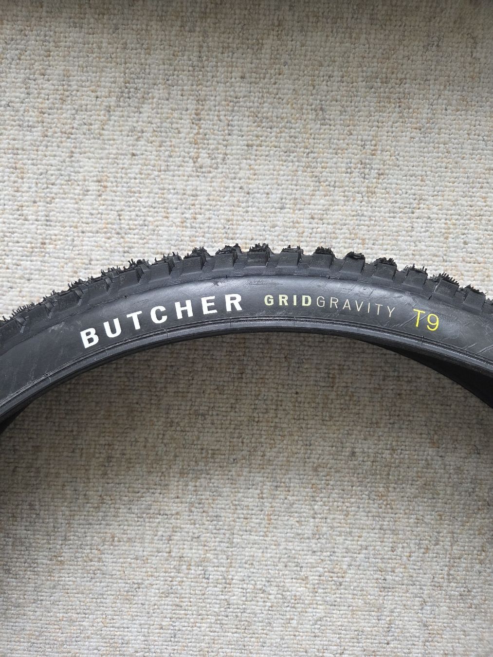 Specialized Pneumatici & Ruote complete: Specialized Butcher Grid Gravity T9 29x2.3 – Nuovo (secondo la descrizione) da Winterthur venduto da TheMatrixHasYou 1