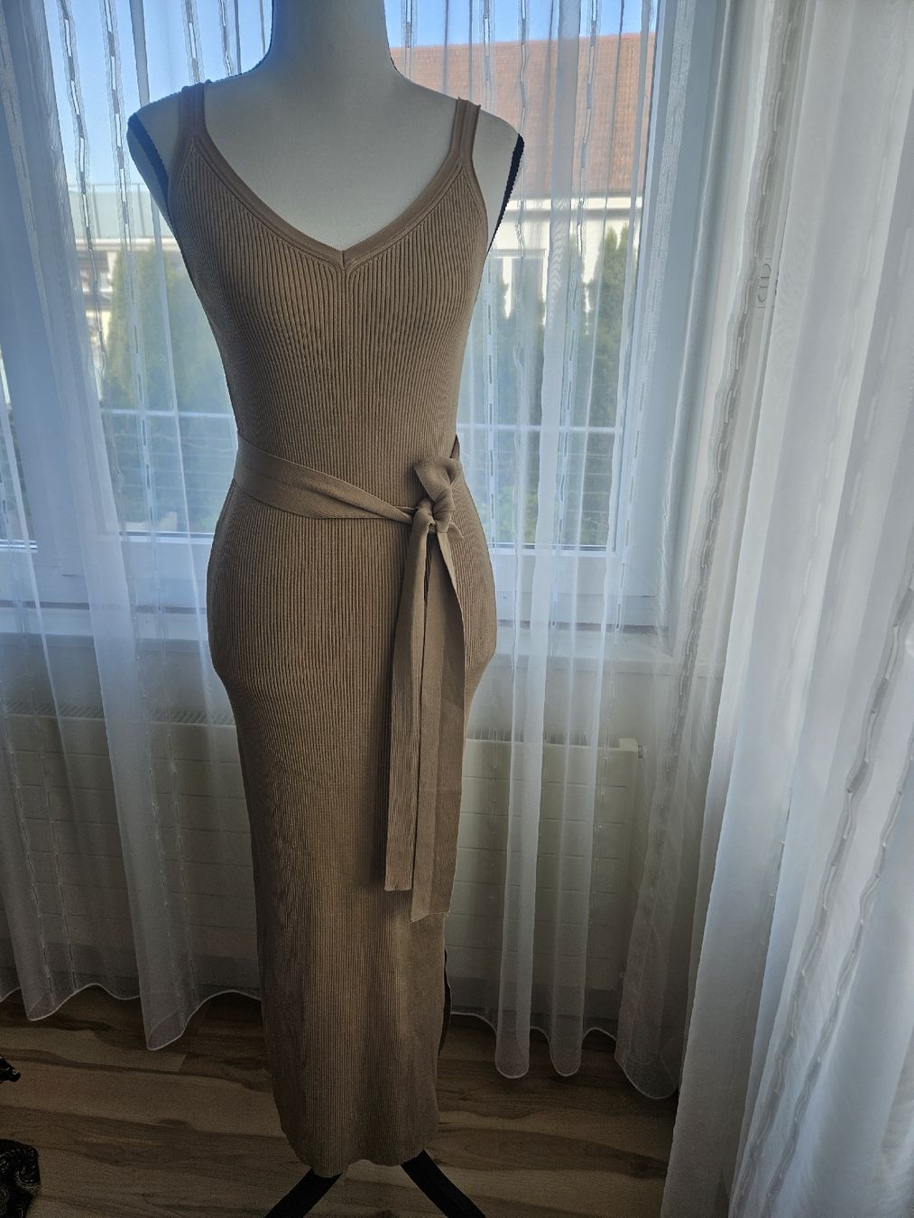Kleider: Strickkleid beige (ungetragen) – Neu (gemäss Beschreibung) aus Steckborn von suz_v2v6