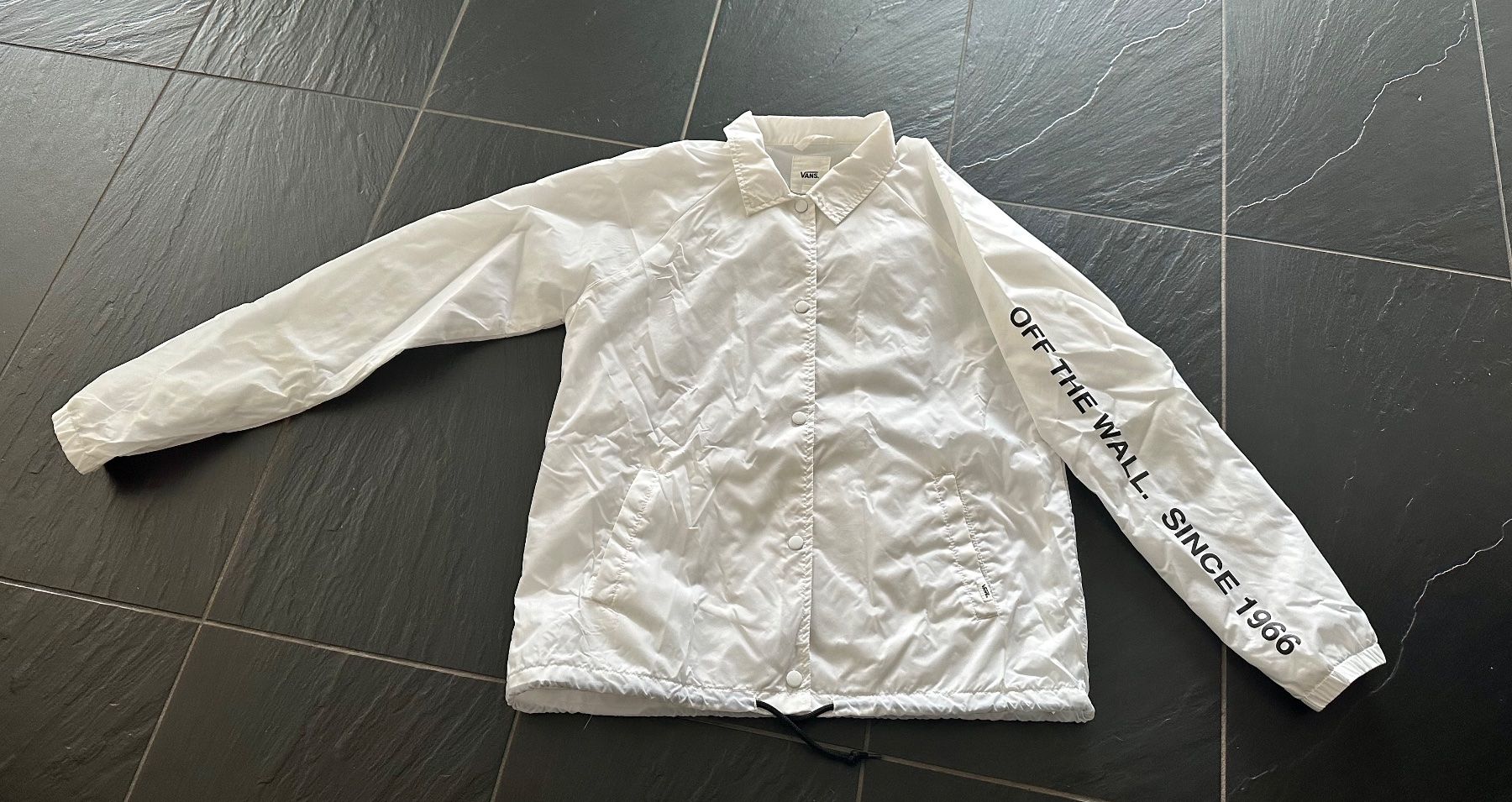 Vans Jacken: Coole Uebergangsjacke von Vans, Grösse S – Gebraucht aus Wallbach von paxnic